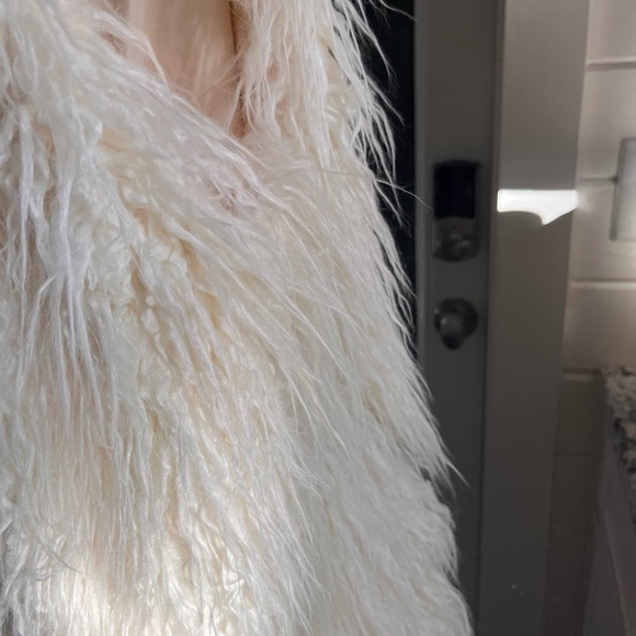 Ralph Lauren. EUC. So fun. L - Picture 8 of 10